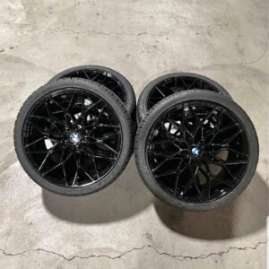 BMW F8 M2 C5 763 M Wheels with cup 2 tires